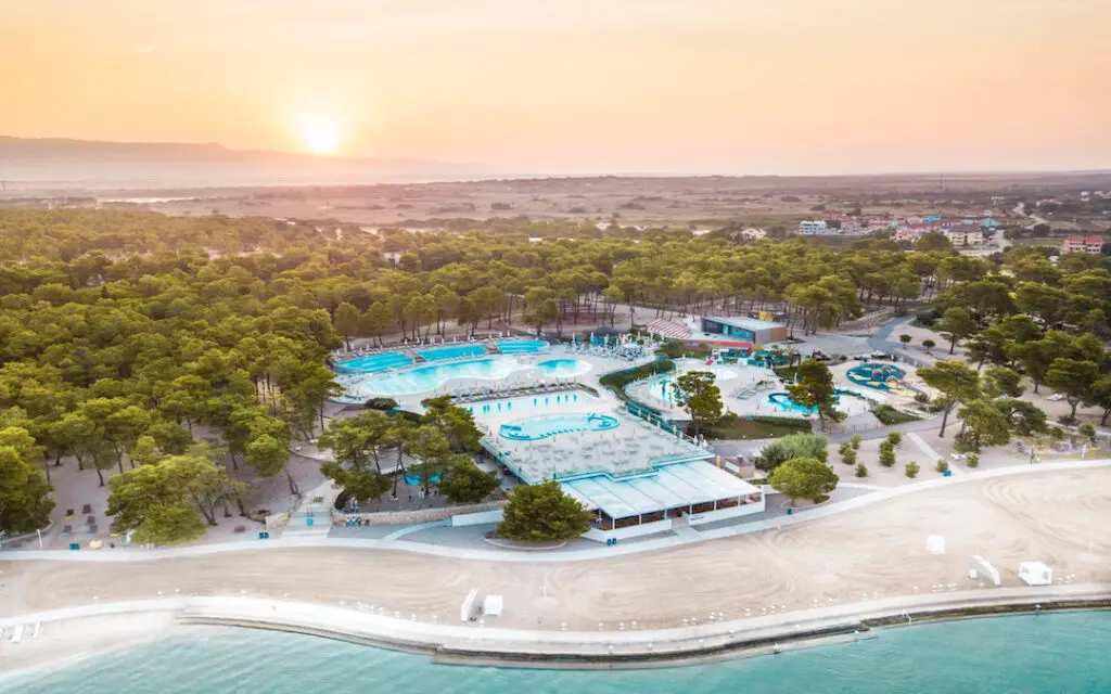 Miniferie til Zadar i Kroatien på Zaton Holiday Resort